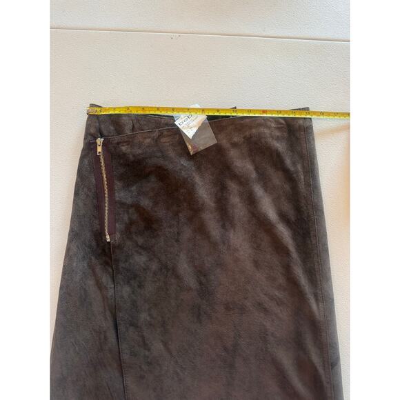 BEBE Genuine Leather NWT Asymmetrical Wrap Look Y2K Zipper Brown Skirt Sz 6 - Picture 6 of 6